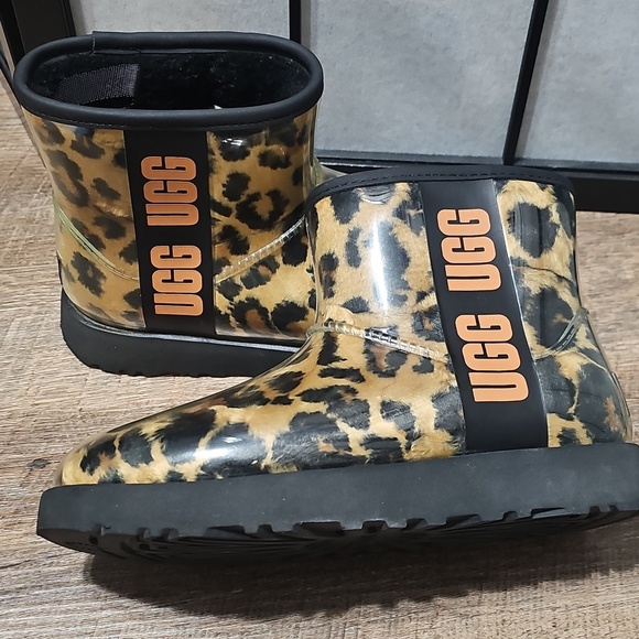 UGG Clear Mini Panther Animal Print Winter Waterproof Boots Size 5 - Picture 6 of 11
